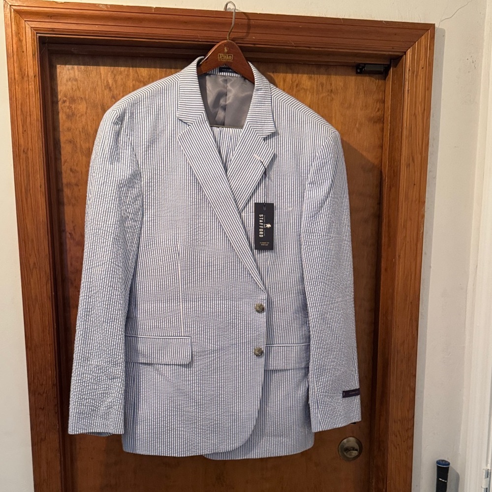 Brand new blue and white seersucker suit 48R